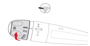 Citroen C4. Exterior lighting control stalk